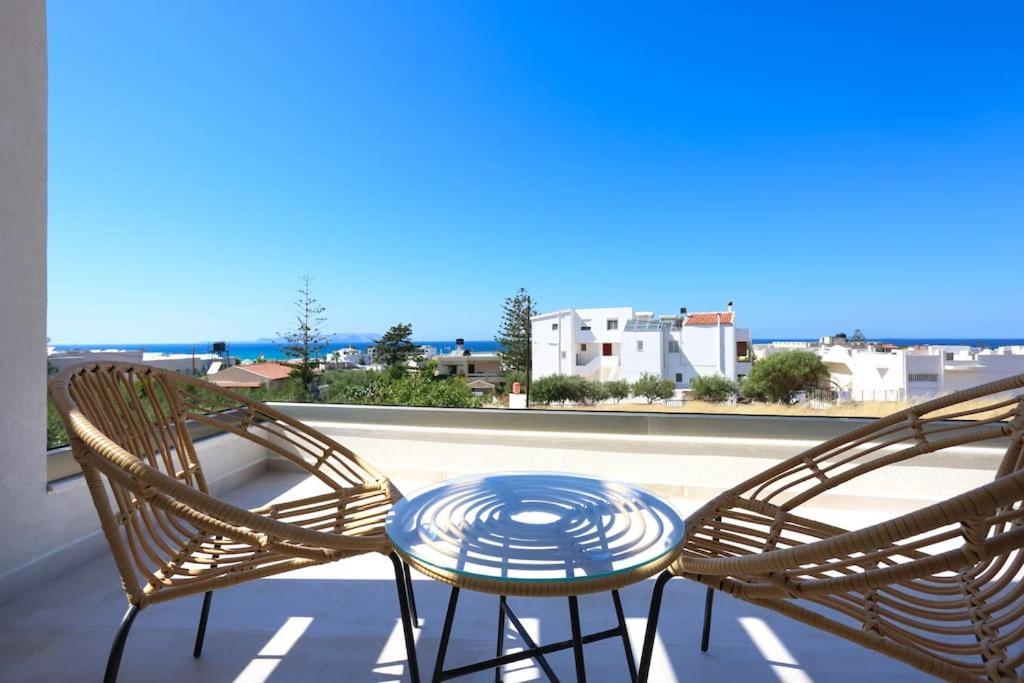 Villa Constantino With Heated Pool Kato Gouves Εξωτερικό φωτογραφία