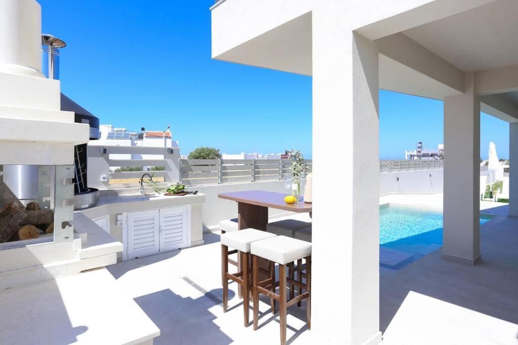 Villa Constantino With Heated Pool Kato Gouves Εξωτερικό φωτογραφία