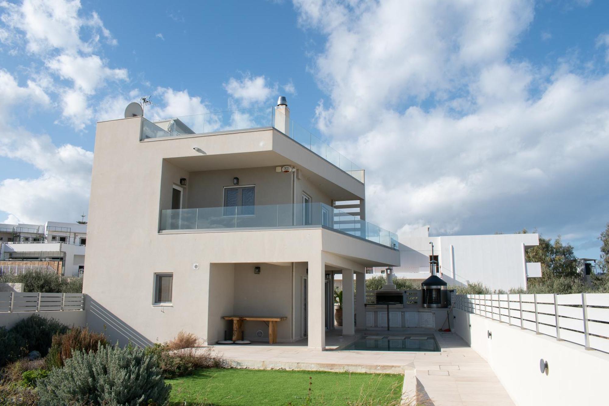Villa Constantino With Heated Pool Kato Gouves Εξωτερικό φωτογραφία